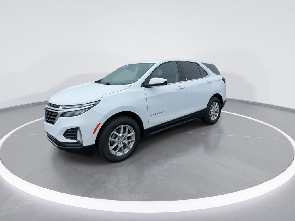 Used 2024 Chevrolet Equinox LT AWD/4WD image 4