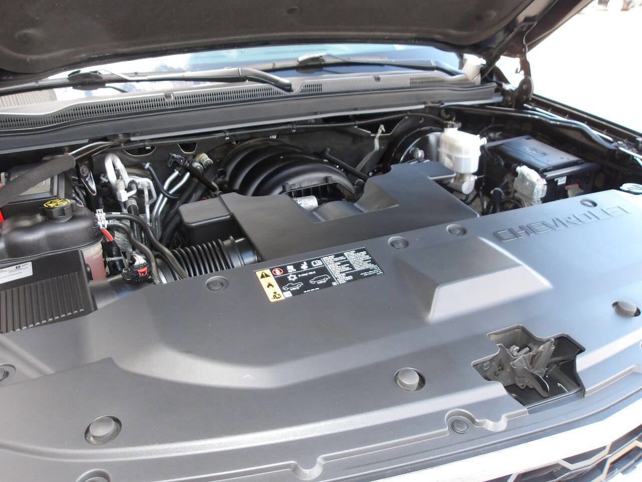 Used 2019 Chevrolet Tahoe LT w/ LT Midnight Edition image 40