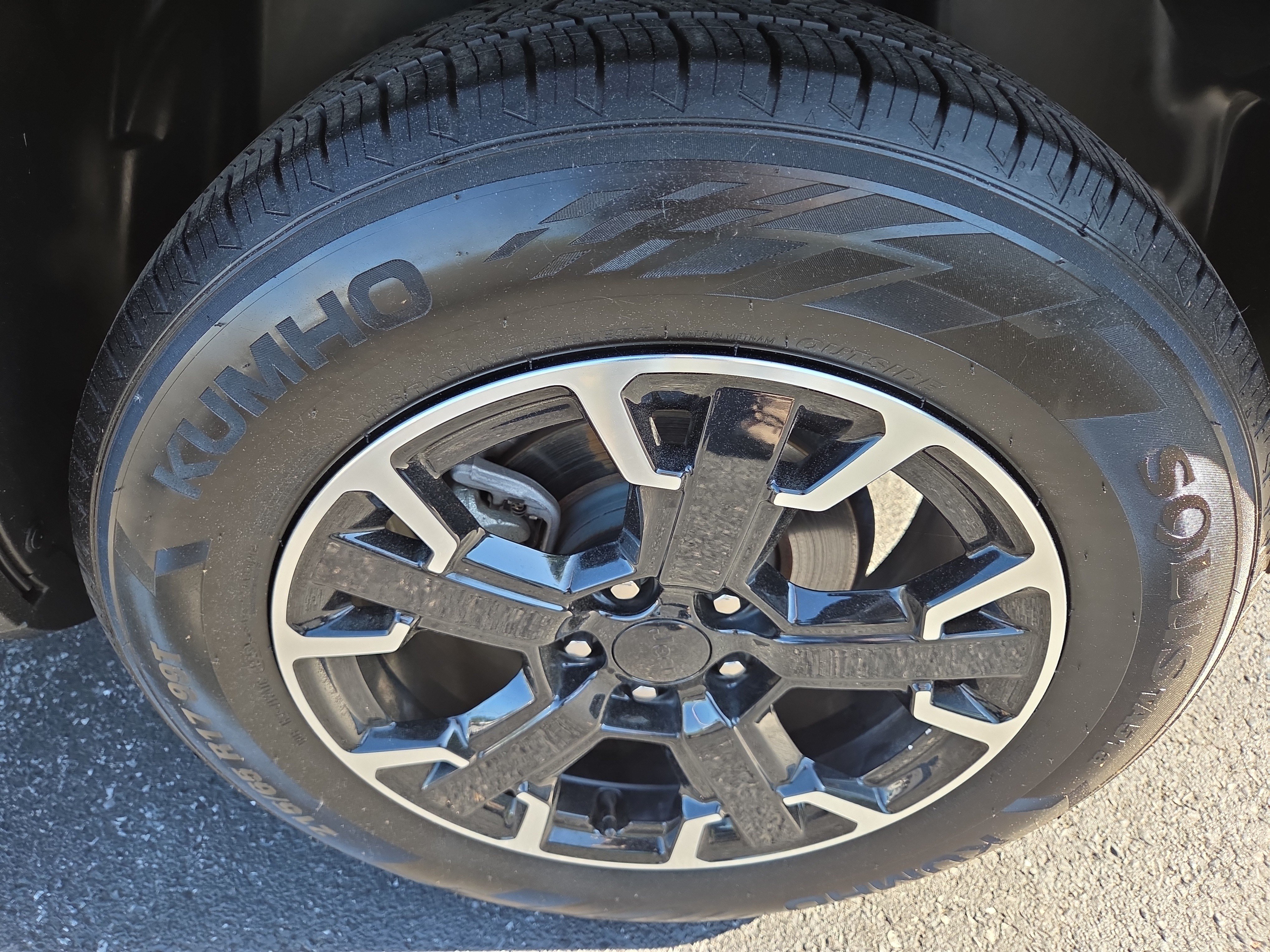 Certified 2023 Jeep Renegade Latitude AWD/4WD image 12