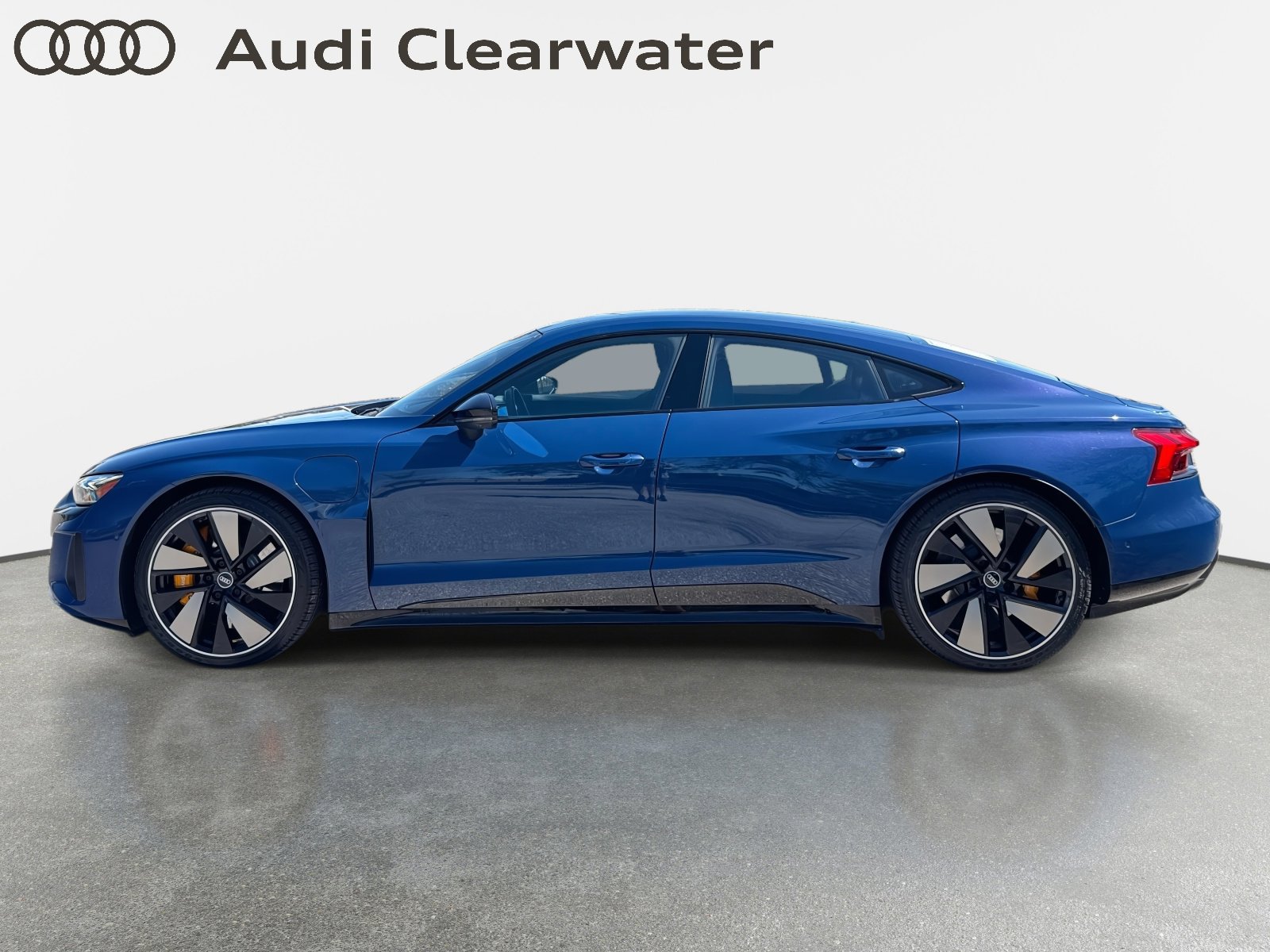 Used 2022 Audi RS e-tron GT w/ Carbon Performance Package image 3