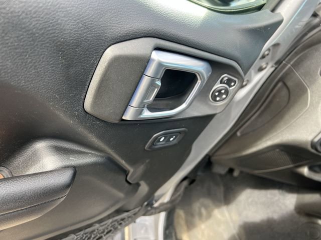 Used 2018 Jeep Wrangler Unlimited Sport S image 16