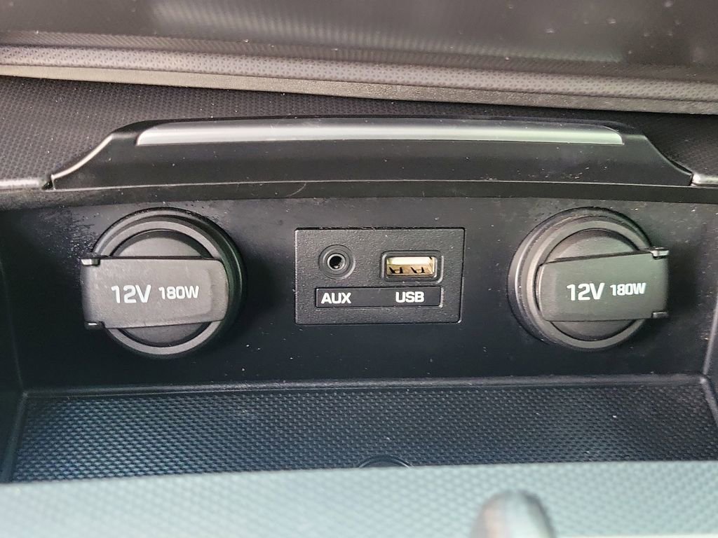 Used 2015 Hyundai Genesis 3.8 w/ Option Group 04 image 31