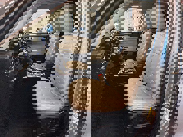 Used 2022 Ford Explorer XLT w/ Equipment Group 202A image 17