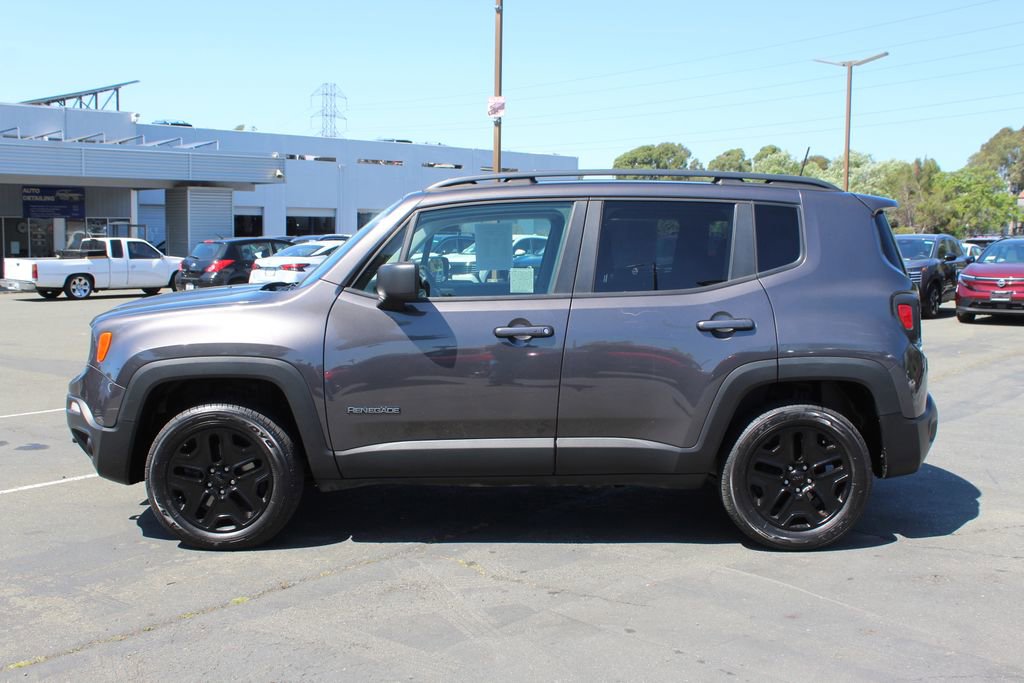 Used 2018 Jeep Renegade Sport w/ Power & Air Group image 2