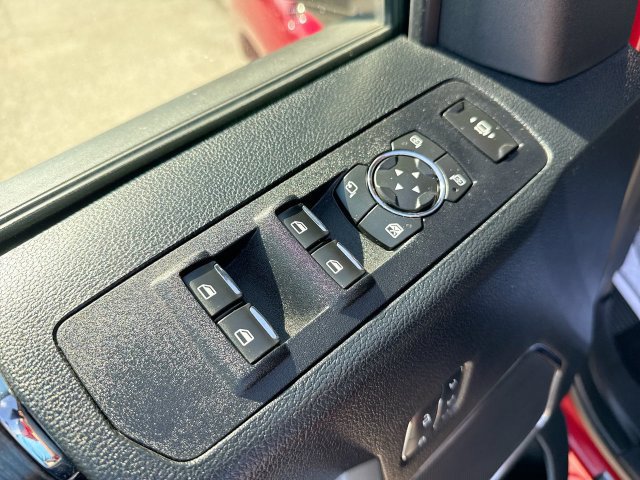 Used 2020 Ford F350 Lariat AWD/4WD image 13