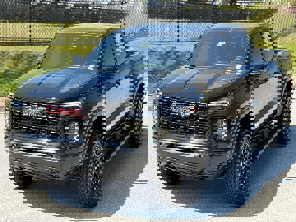 New 2026 GMC Canyon Elevation w/ Convenience Package image 10