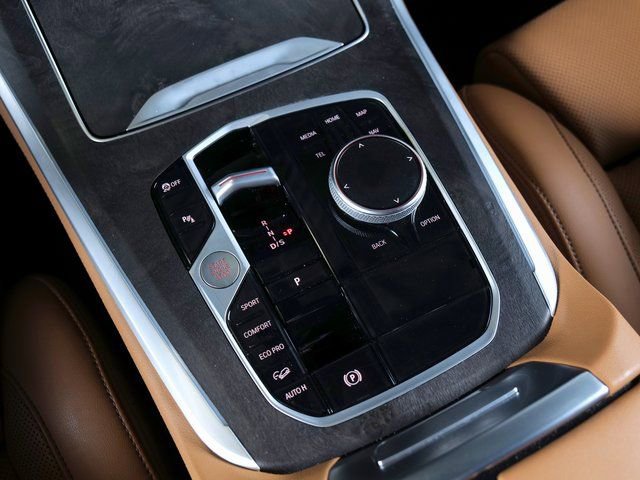 Used 2024 BMW X5 xDrive40i w/ Premium Package AWD/4WD image 17