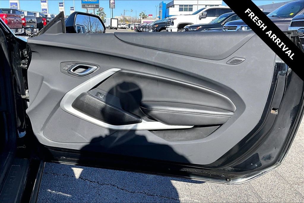 Used 2023 Chevrolet Camaro LT w/ RS Package image 25