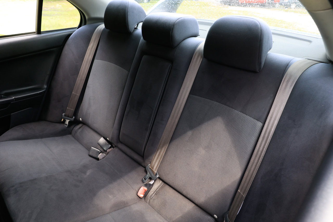 Used 2012 Mitsubishi Lancer Evolution GSR image 8