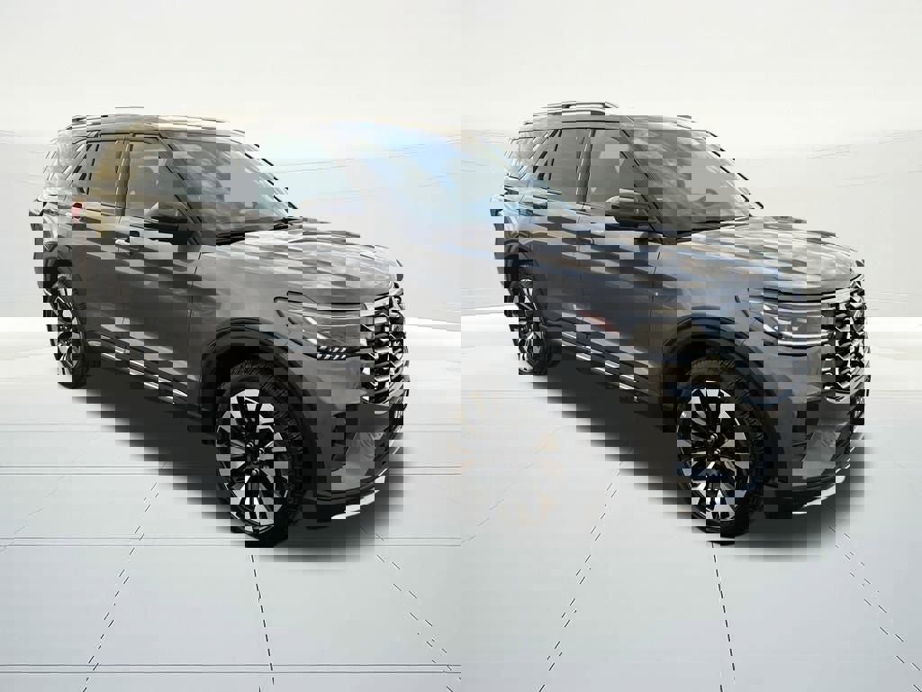 Used 2025 Ford Explorer Platinum w/ LUX Leather Package image 7