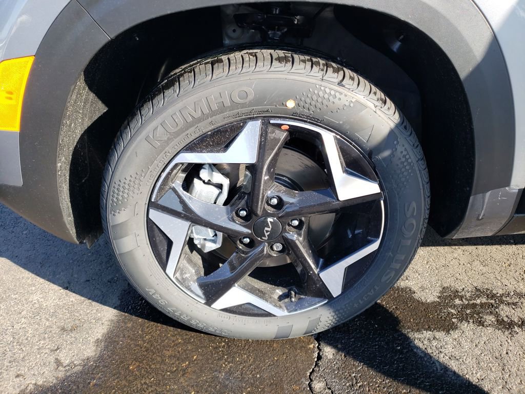 New 2026 Kia Seltos S image 23