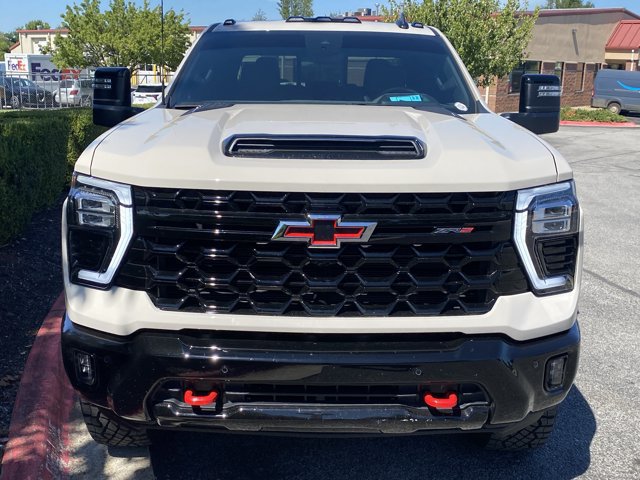 Used 2026 Chevrolet Silverado 2500 ZR2 AWD/4WD image 13