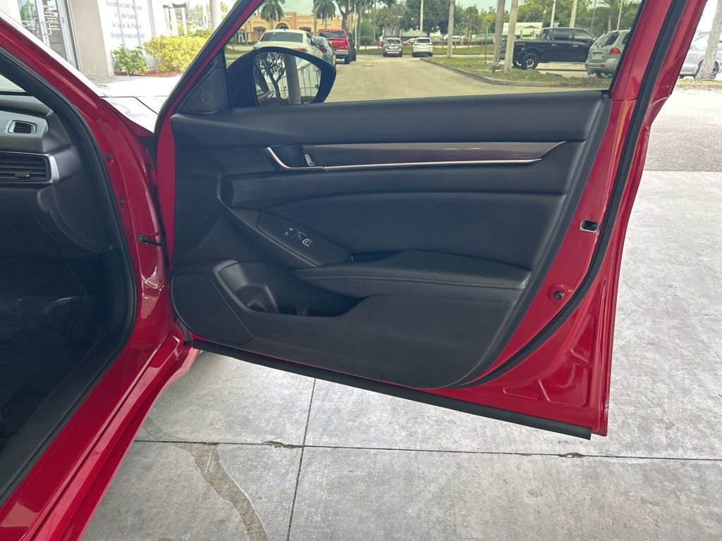 Used 2022 Honda Accord Sport image 22