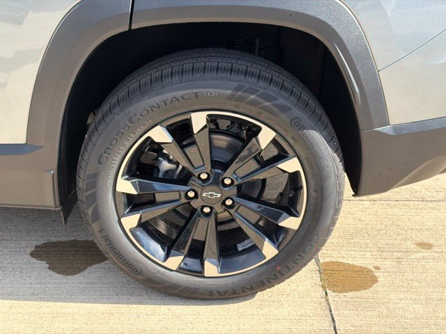 New 2027 Chevrolet Equinox RS w/ Safety and Technology Package FWD image 6