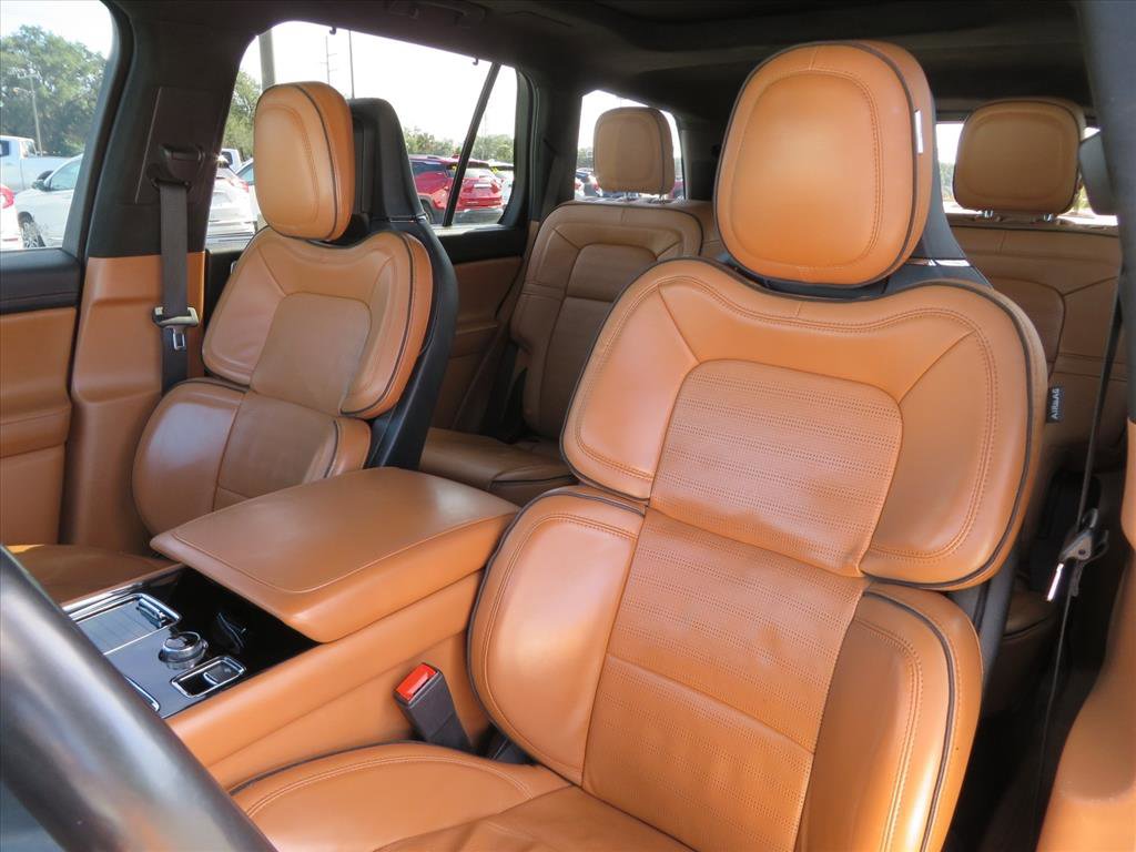 Used 2020 Lincoln Aviator Black Label image 16