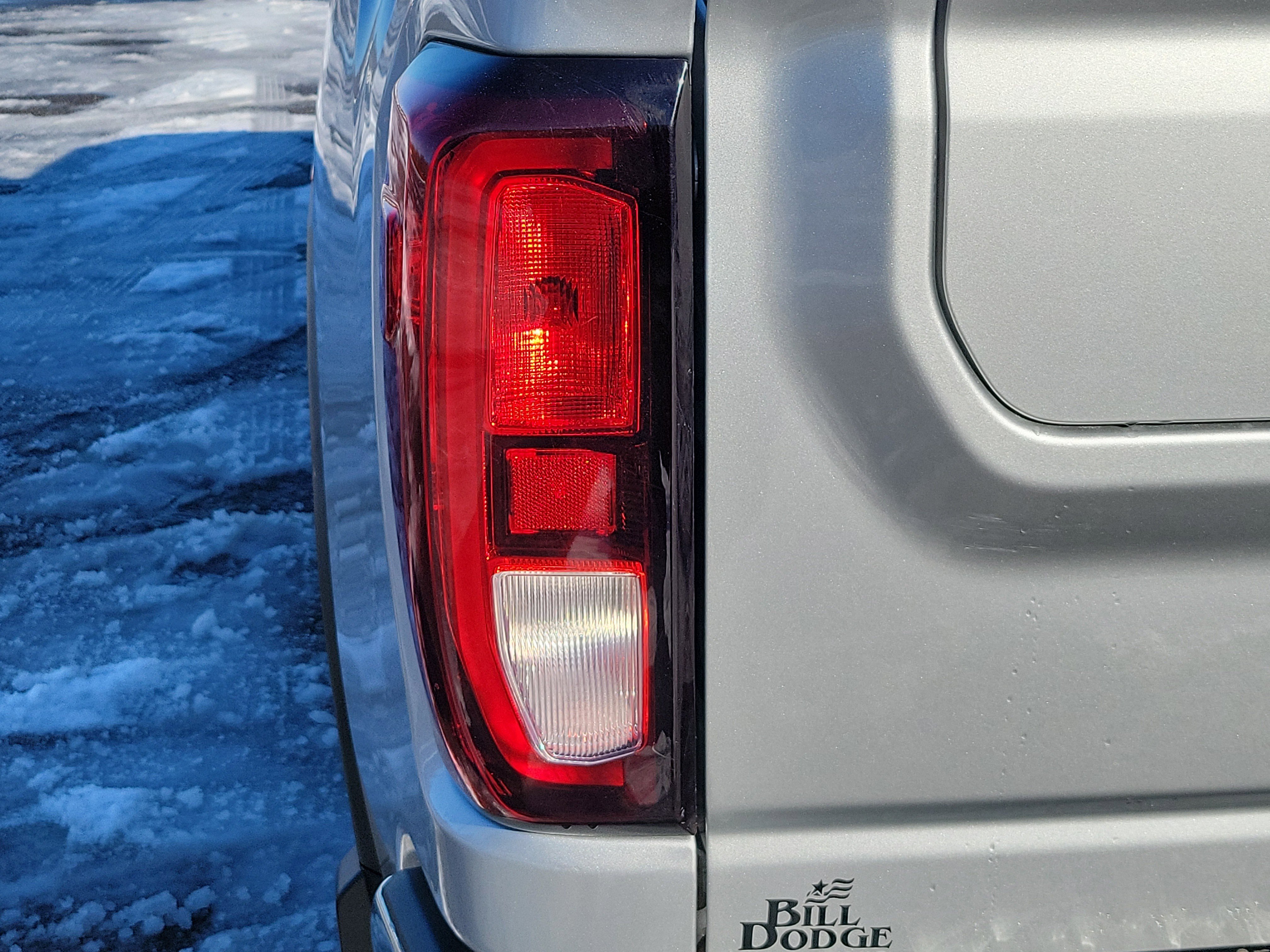 Used 2022 GMC Sierra 2500 SLE w/ SLE Value Package; image 11