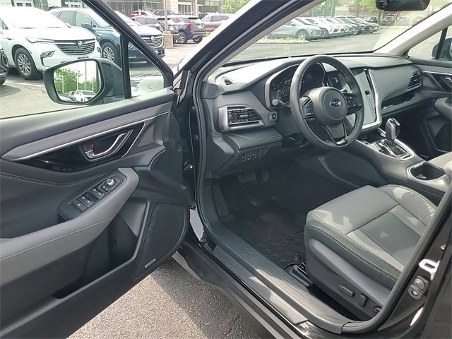 Used 2024 Subaru Outback Onyx Edition image 13