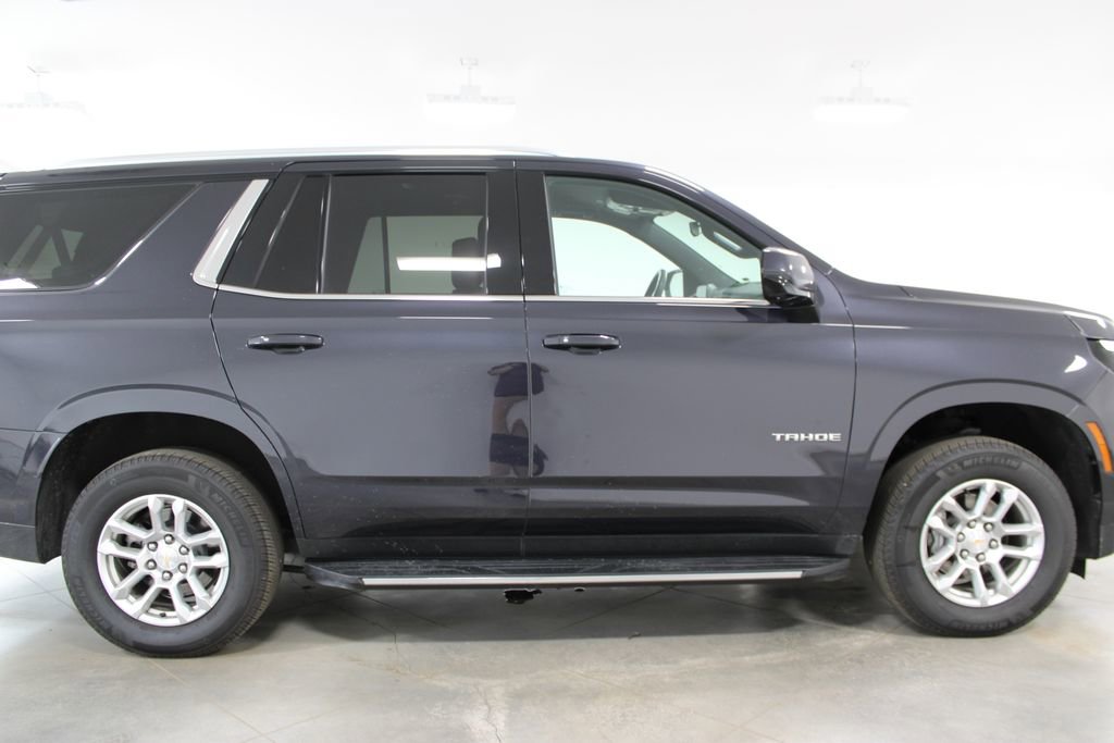 Used 2025 Chevrolet Tahoe LT AWD/4WD image 12