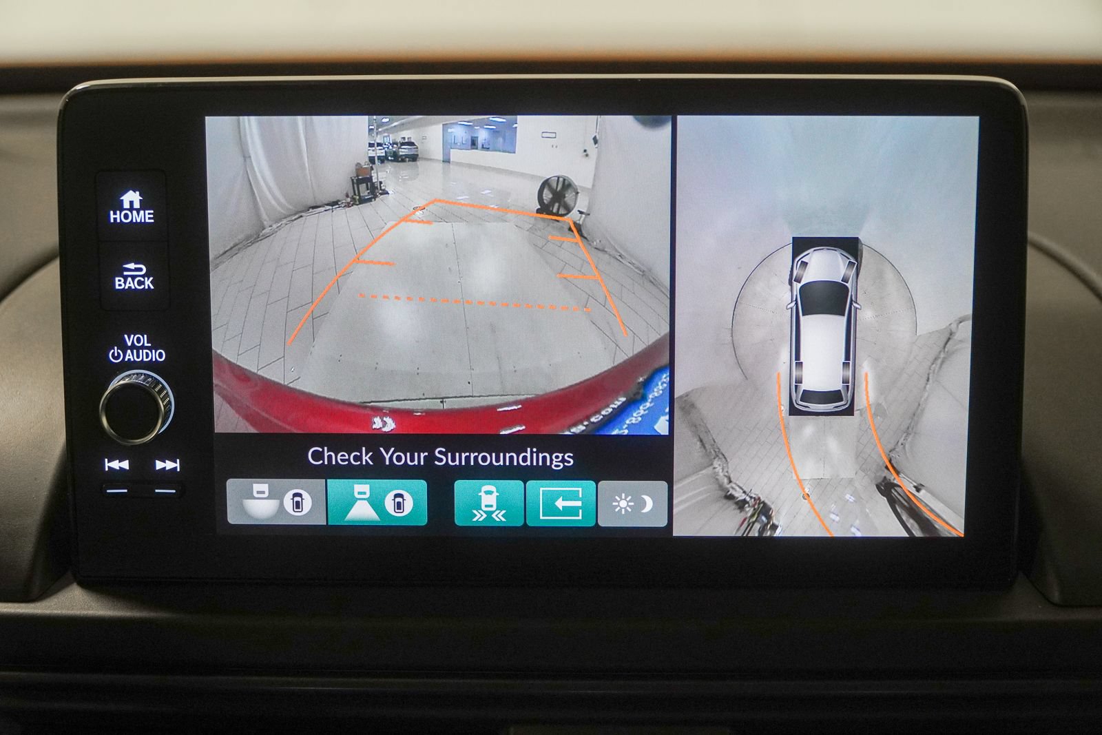 Certified 2025 Honda Pilot TrailSport image 34