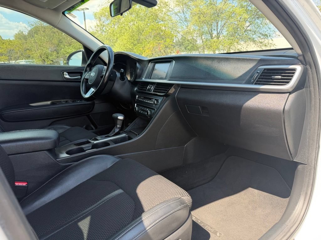 Used 2020 Kia Optima S FWD image 29