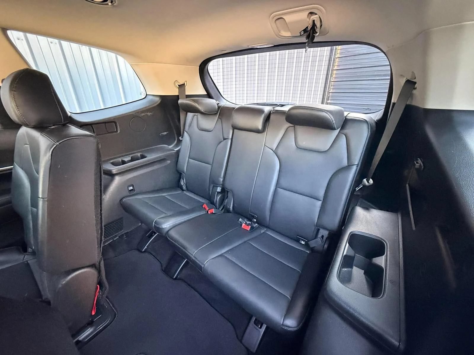 Used 2021 Kia Telluride LX FWD image 17