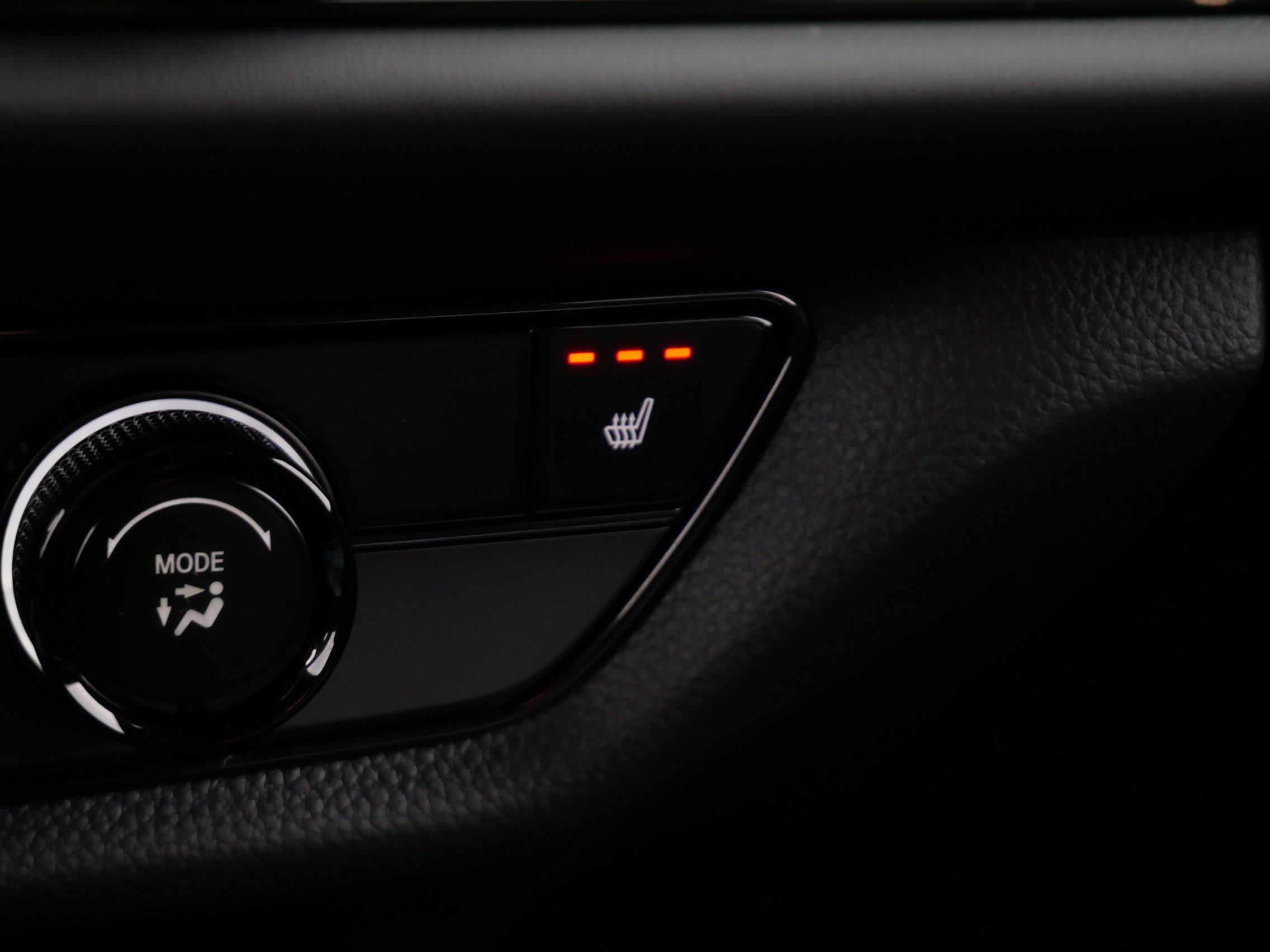 Certified 2026 Honda HR-V Sport image 28