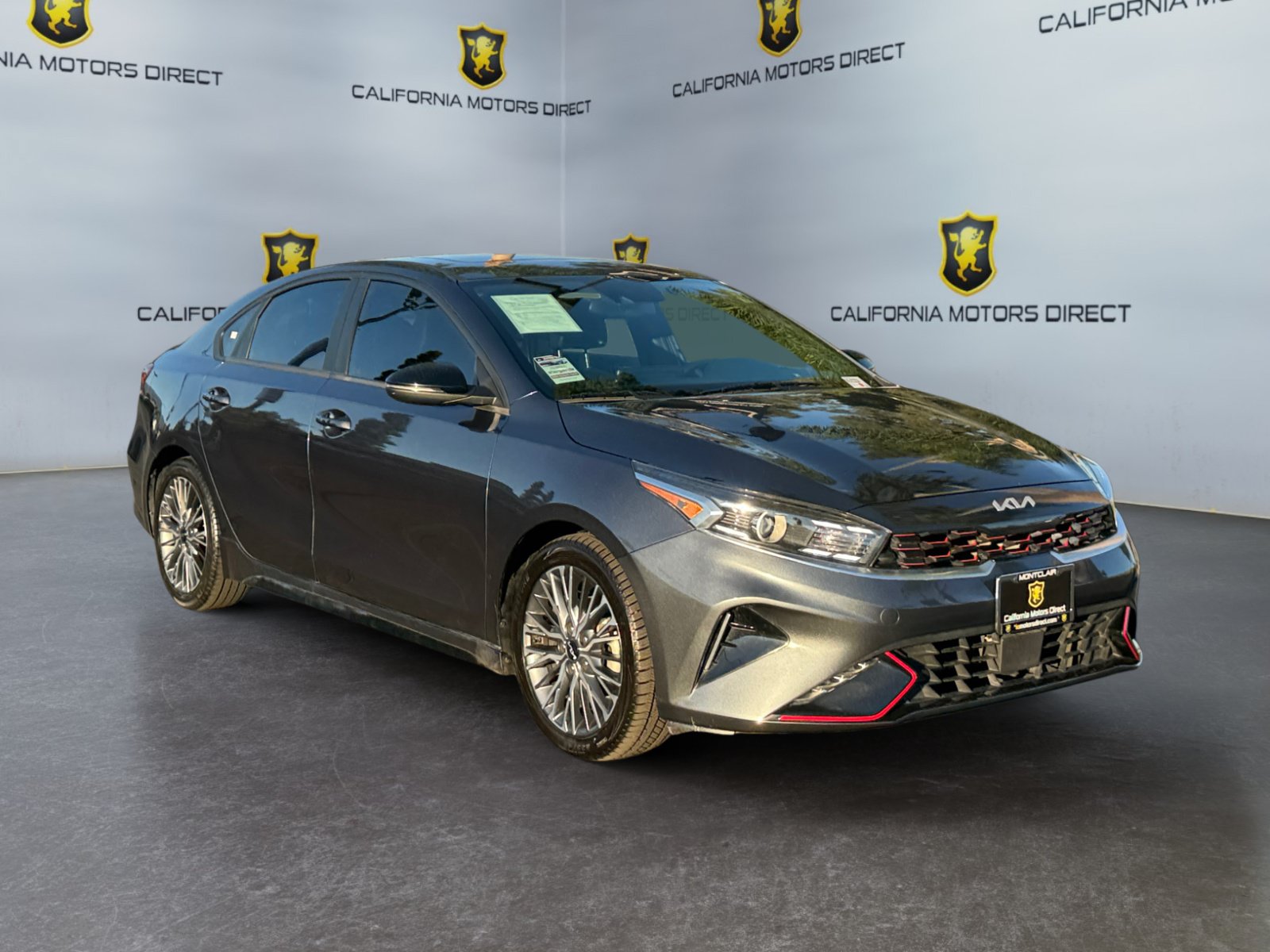 Used 2022 Kia Forte GT-Line w/ GT-Line Premium Package FWD image 7