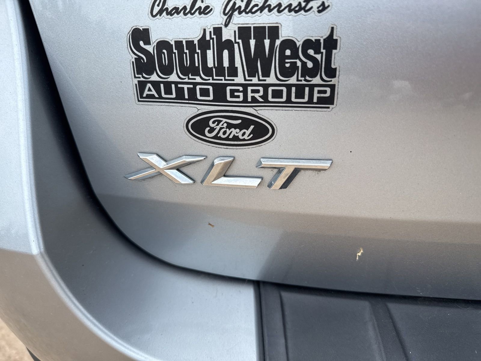 Used 2020 Ford Explorer XLT image 9