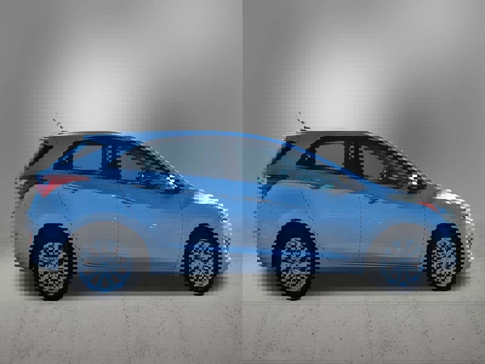 Used 2017 Hyundai Elantra GT image 7