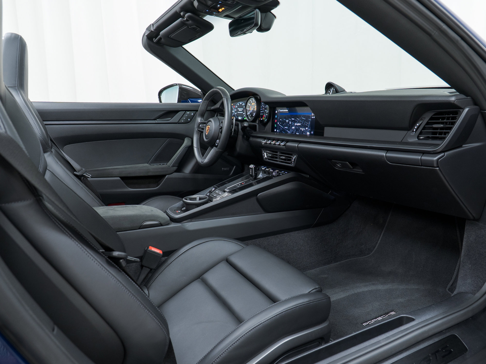 Certified 2022 Porsche 911 Carrera 4 GTS image 27