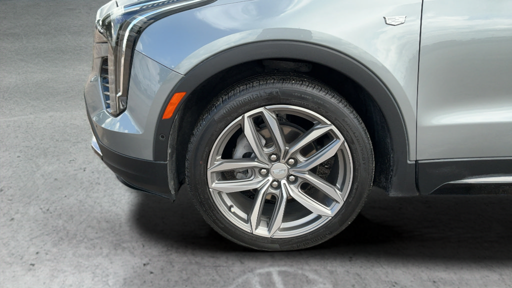 Used 2023 Cadillac XT4 Sport FWD image 27