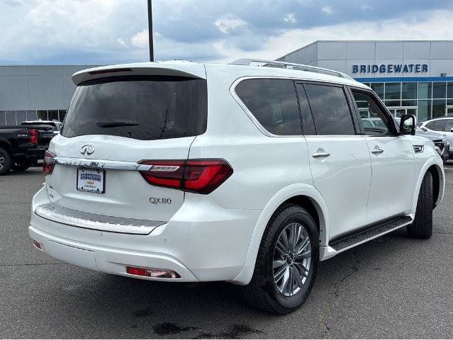 Used 2023 INFINITI QX80 Luxe w/ All-Season Package AWD/4WD image 10