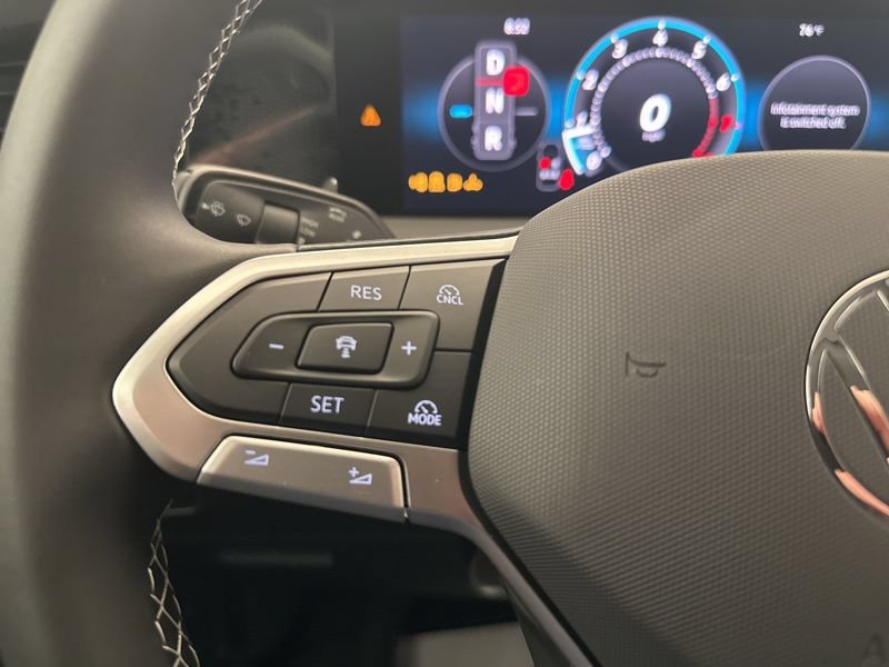New 2026 Volkswagen Tiguan SE AWD/4WD image 12