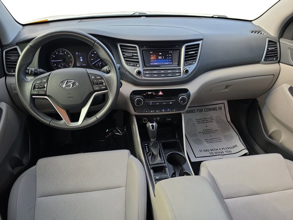 Used 2017 Hyundai Tucson Sport FWD image 10