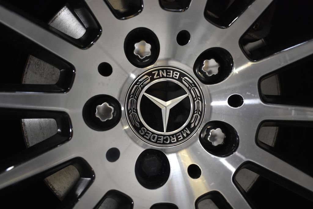 Used 2023 Mercedes-Benz GLE 450 4MATIC image 12