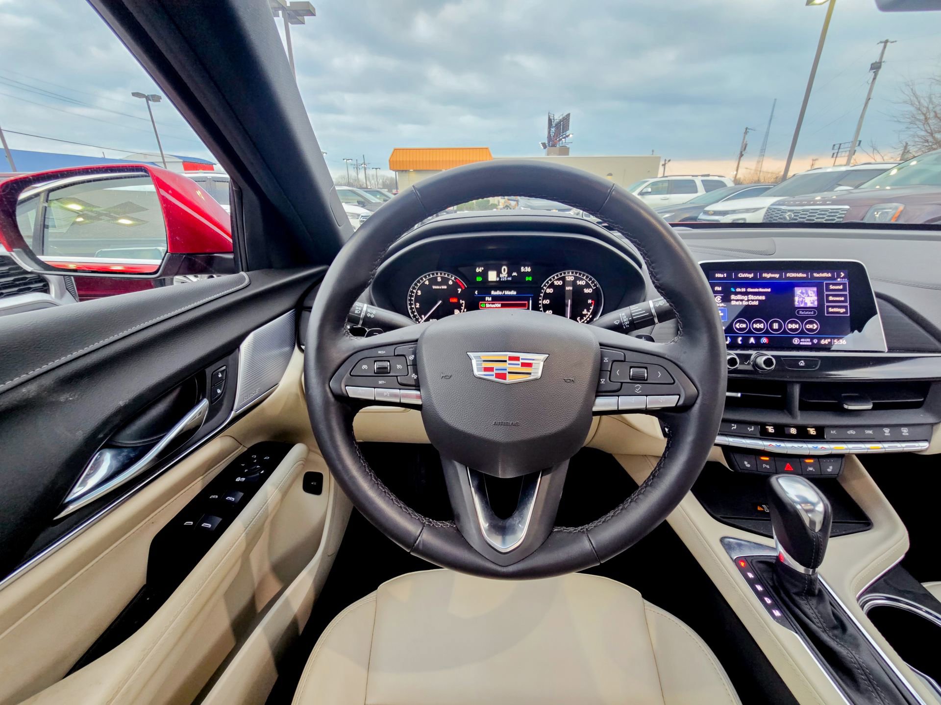 Used 2025 Cadillac CT4 Luxury image 31