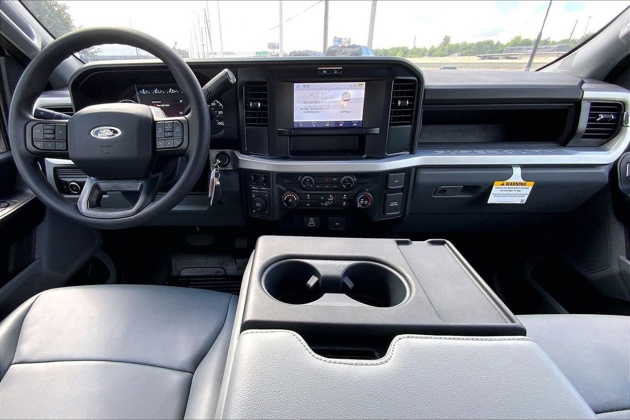 New 2026 Ford F250 XL w/ FX4 Off-Road Package AWD/4WD image 7