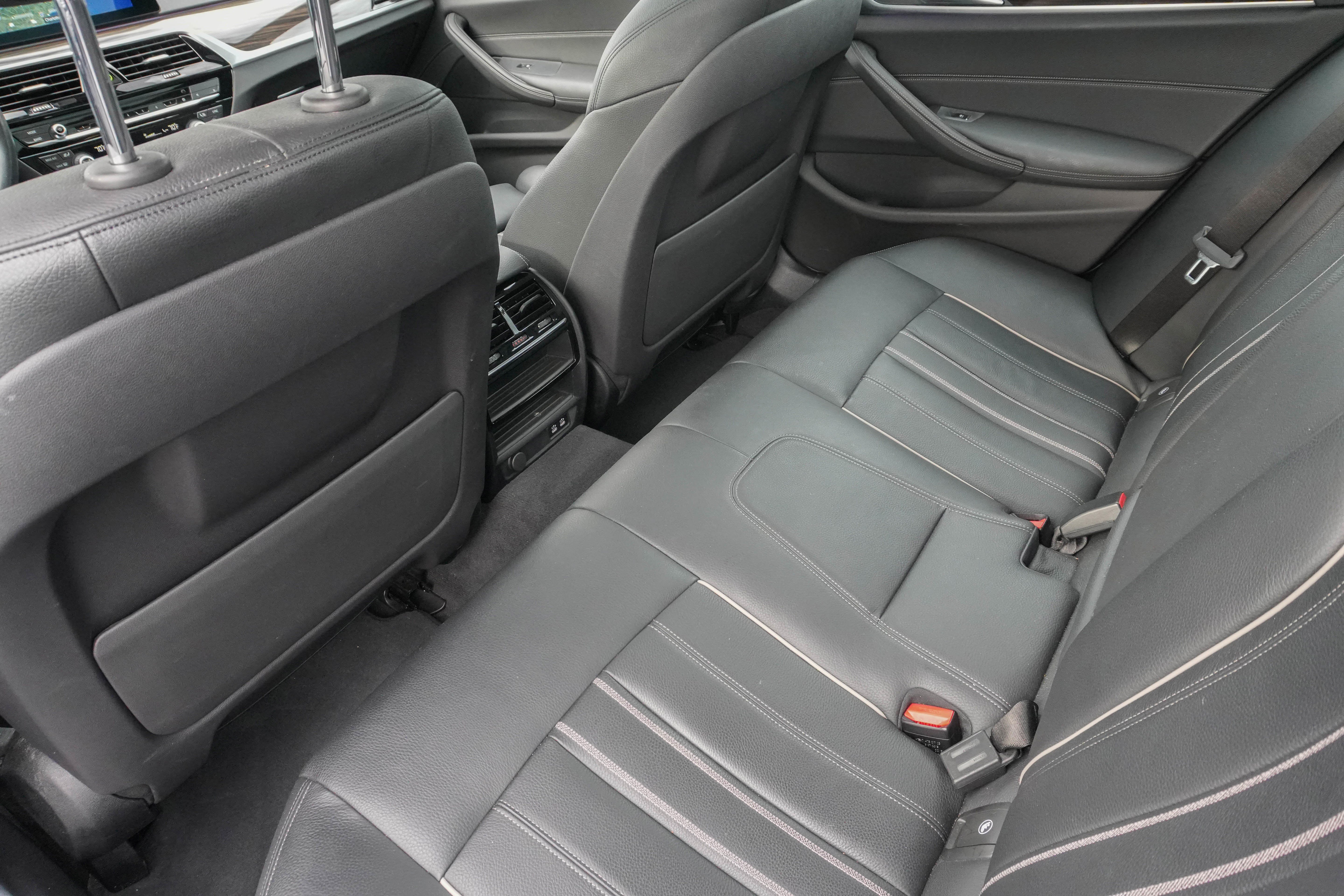 Used 2020 BMW 530i w/ Convenience Package RWD image 31