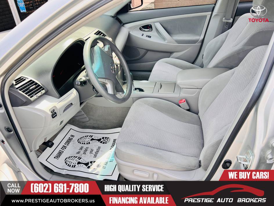 Used 2010 Toyota Camry FWD image 7