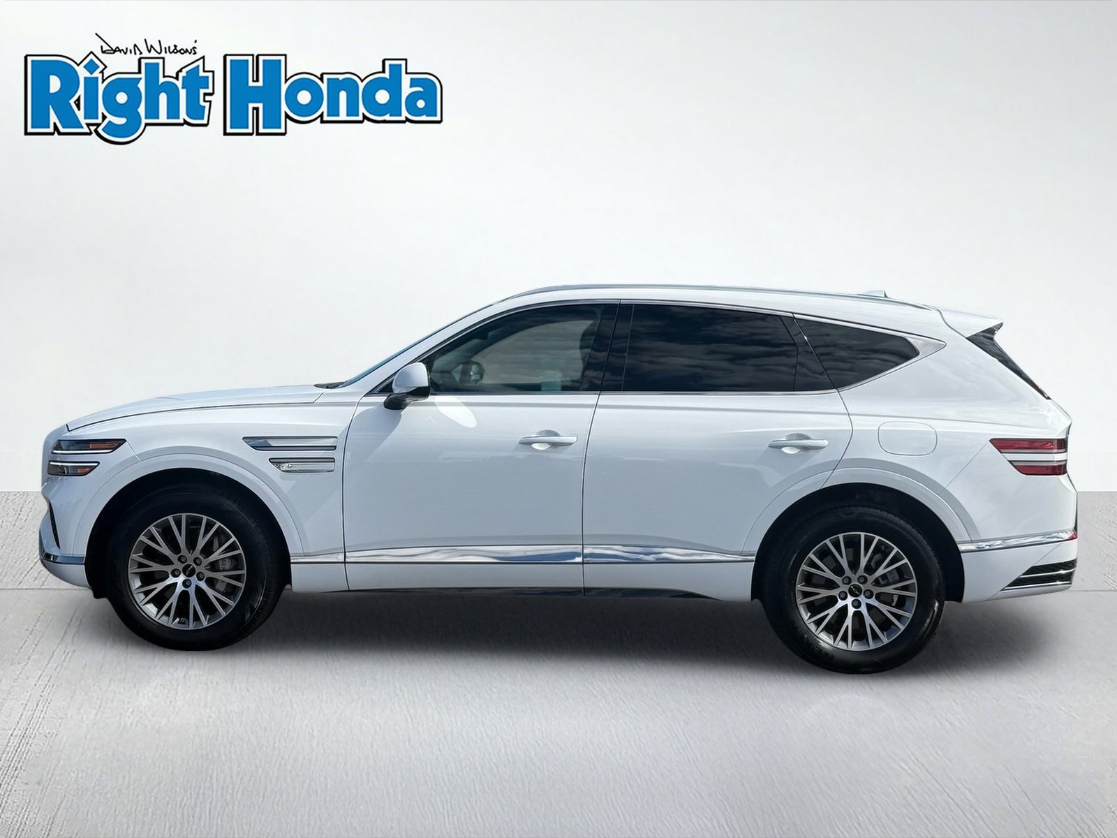 Used 2025 Genesis GV80 2.5T Standard AWD/4WD image 3