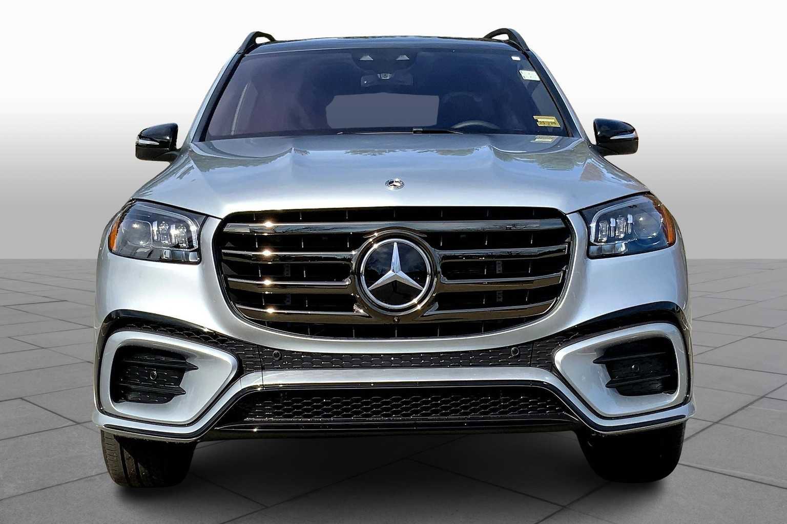 New 2026 Mercedes-Benz GLS 580 4MATIC image 3
