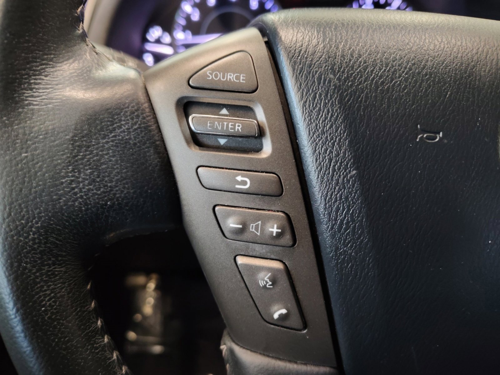 Used 2018 Nissan Armada SL w/ Premium Package image 20