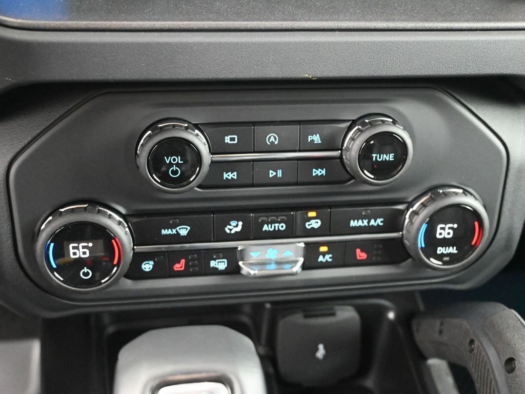 New 2025 Ford Bronco Raptor image 28