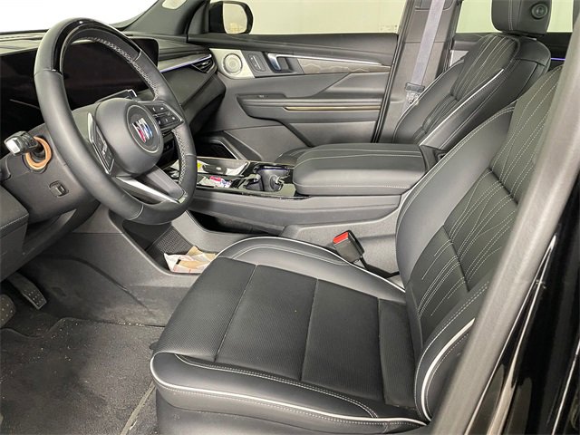 Certified 2025 Buick Enclave Avenir w/ Super Cruise Package image 3