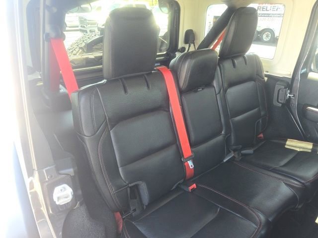 Used 2020 Jeep Wrangler Unlimited Rubicon w/ Quick Order Package 28Y Recon AWD/4WD image 24