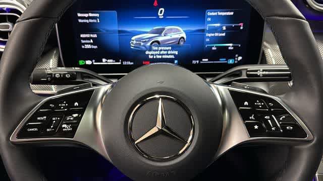 Used 2026 Mercedes-Benz GLC 300 4MATIC image 17