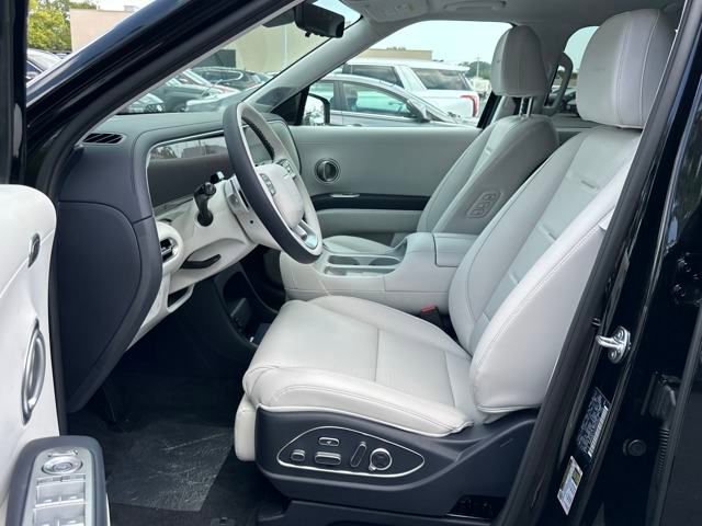 New 2026 Hyundai Palisade Calligraphy image 9