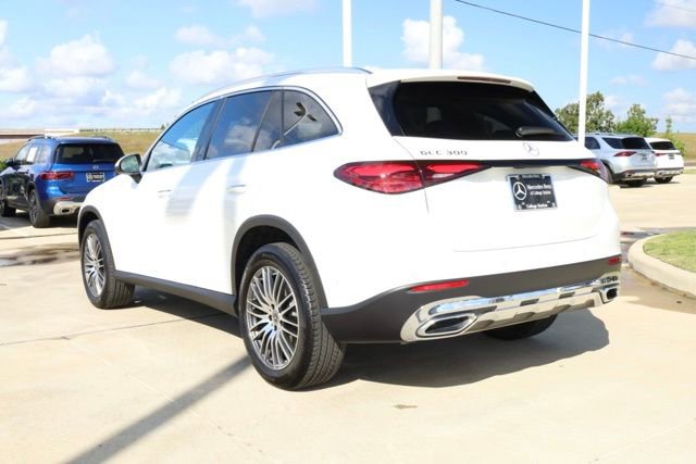 New 2025 Mercedes-Benz GLC 300 image 7