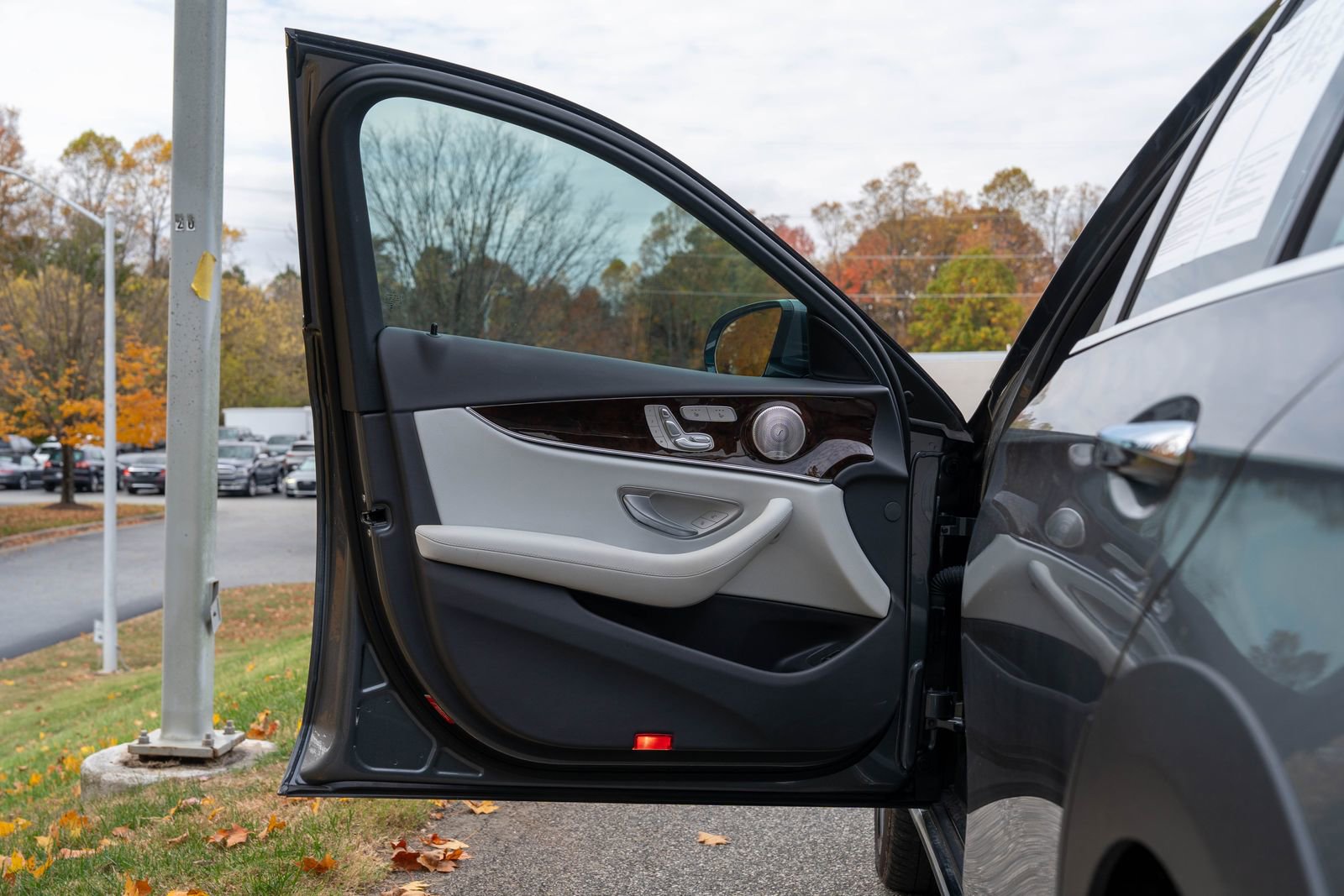 Used 2023 Mercedes-Benz E 450 4MATIC All-Terrain Wagon image 15