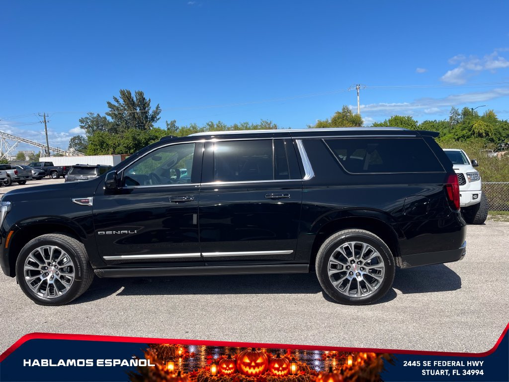 New 2027 GMC Yukon XL Denali w/ Denali Reserve Package AWD/4WD image 4
